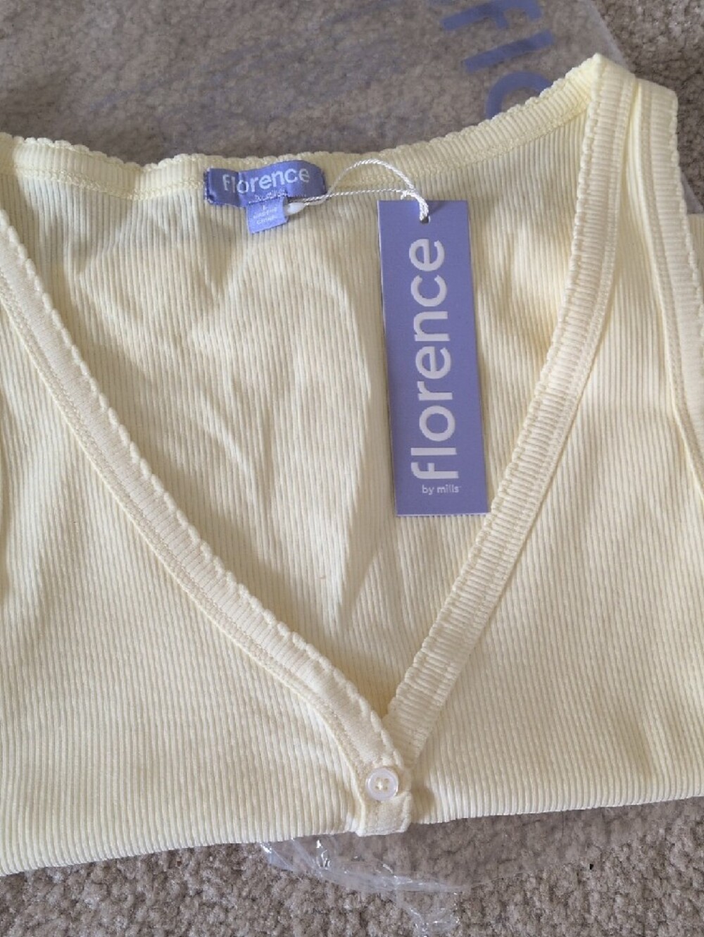 Cream Ribbed V-Neck Button Tank Top - Picture 3 of 5